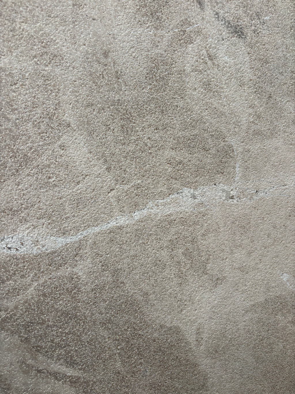 Mármol Vermont beige martelinado