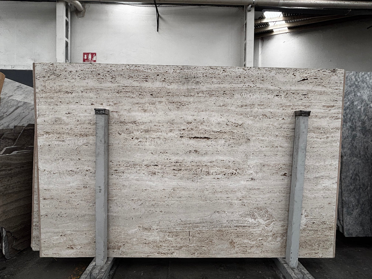 Travertino silver